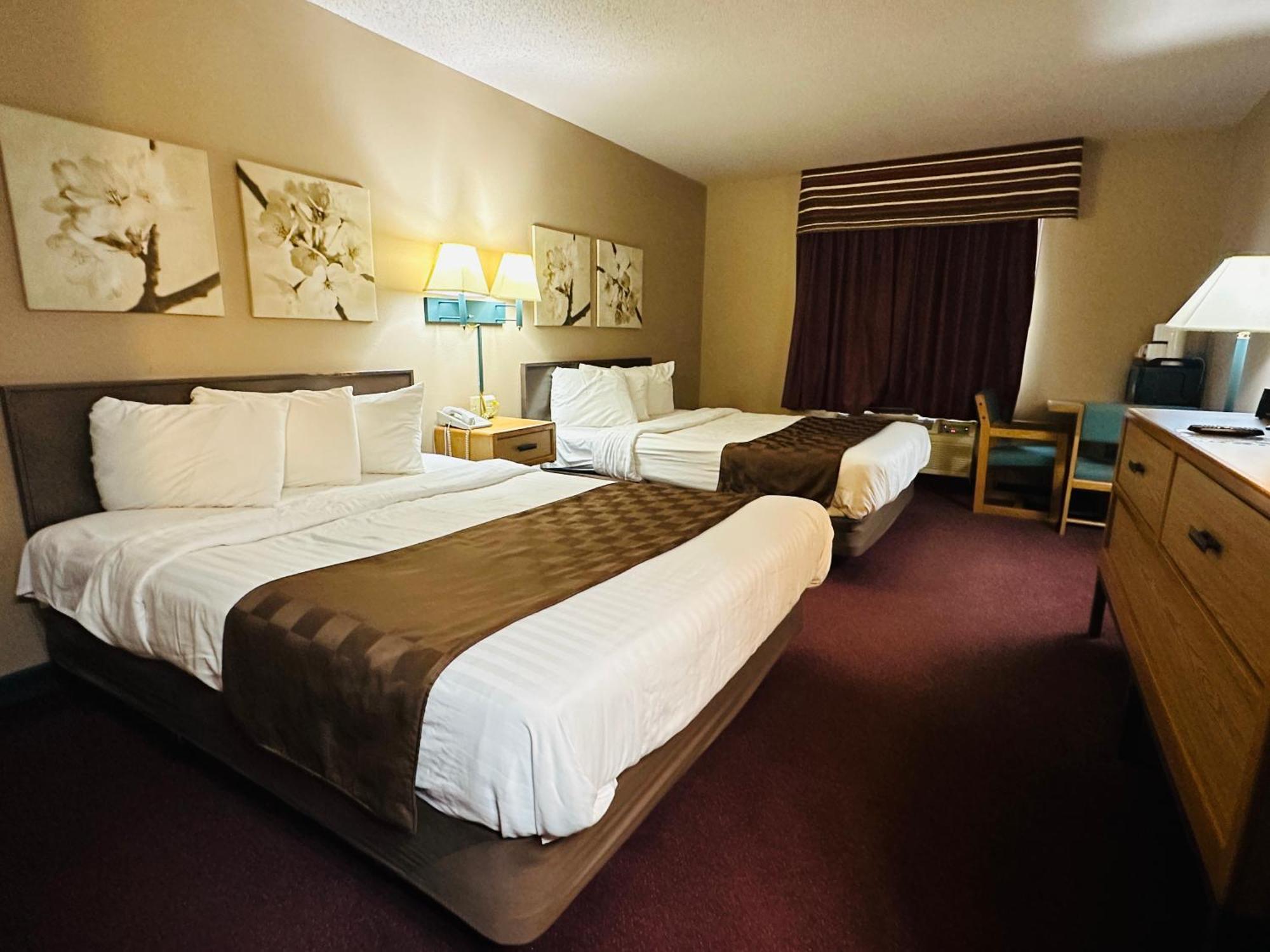 De Smet Super Deluxe Inn & Suites Exterior photo
