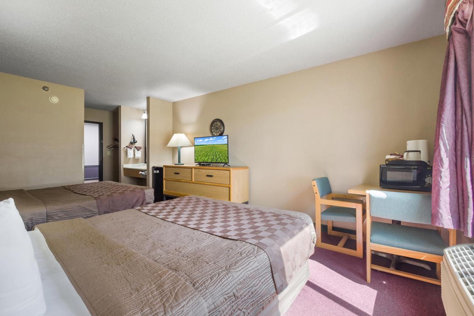 De Smet Super Deluxe Inn & Suites Room photo