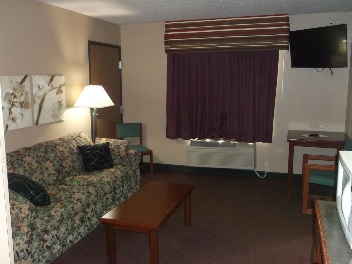 De Smet Super Deluxe Inn & Suites Exterior photo
