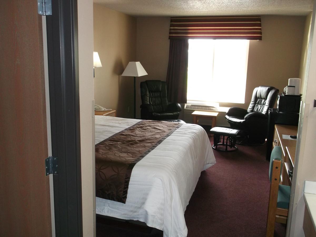 De Smet Super Deluxe Inn & Suites Exterior photo